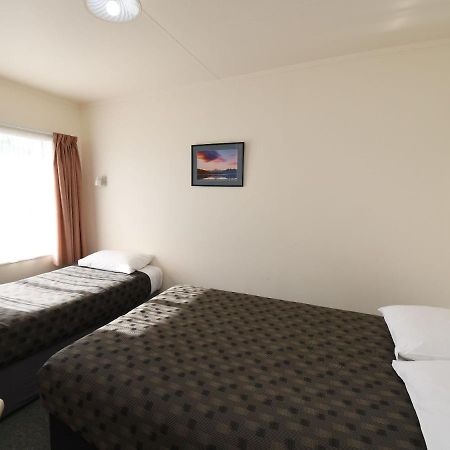 Avon Motel ฮาเวรา ภายนอก รูปภาพ